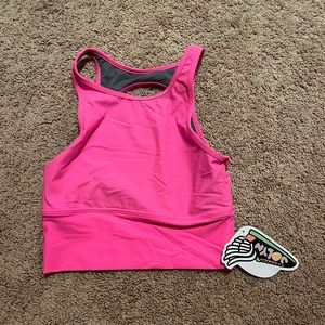 Jolyn sports bra/top